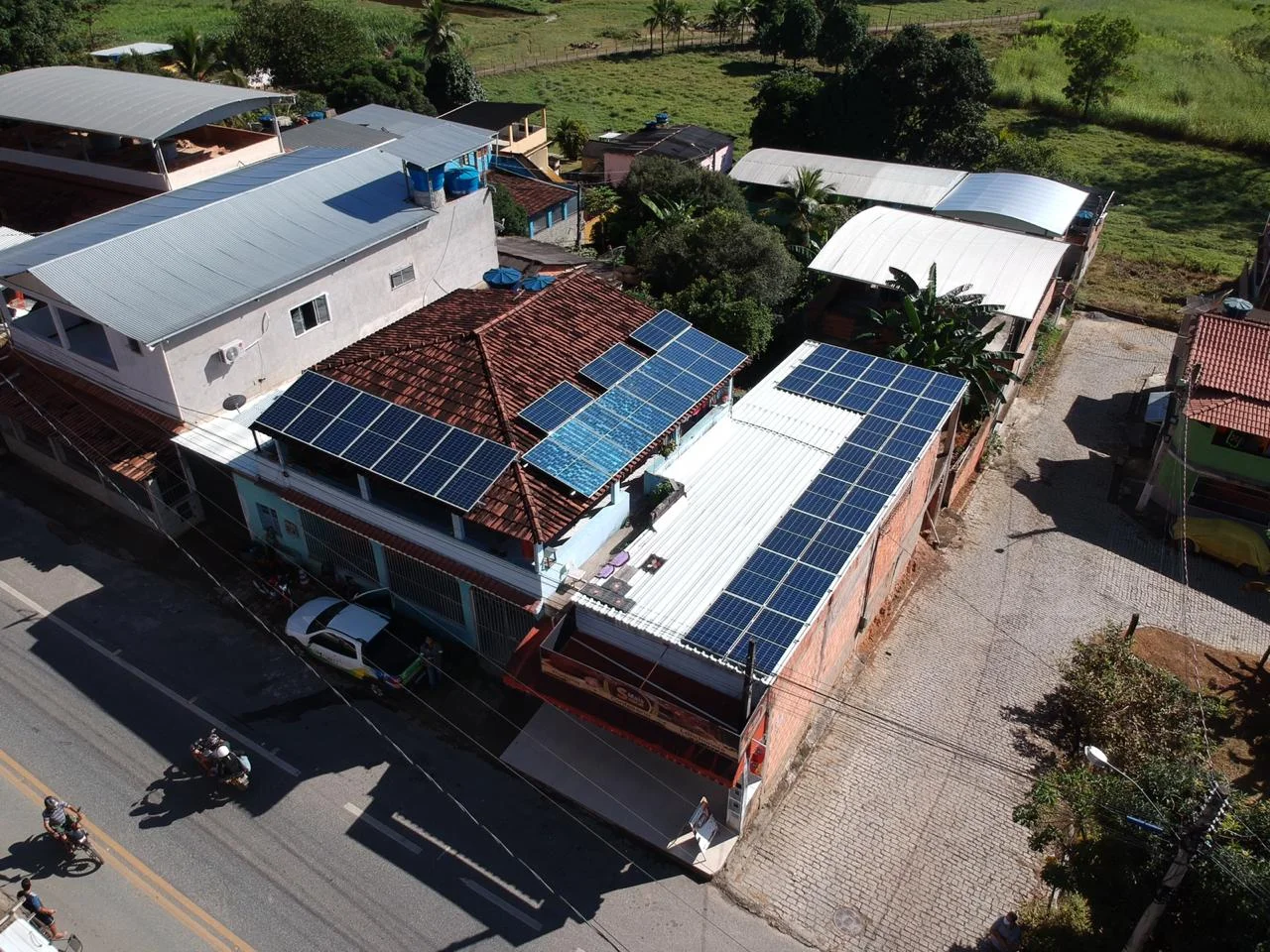 Instalação solar da Padaria Mais Sabor